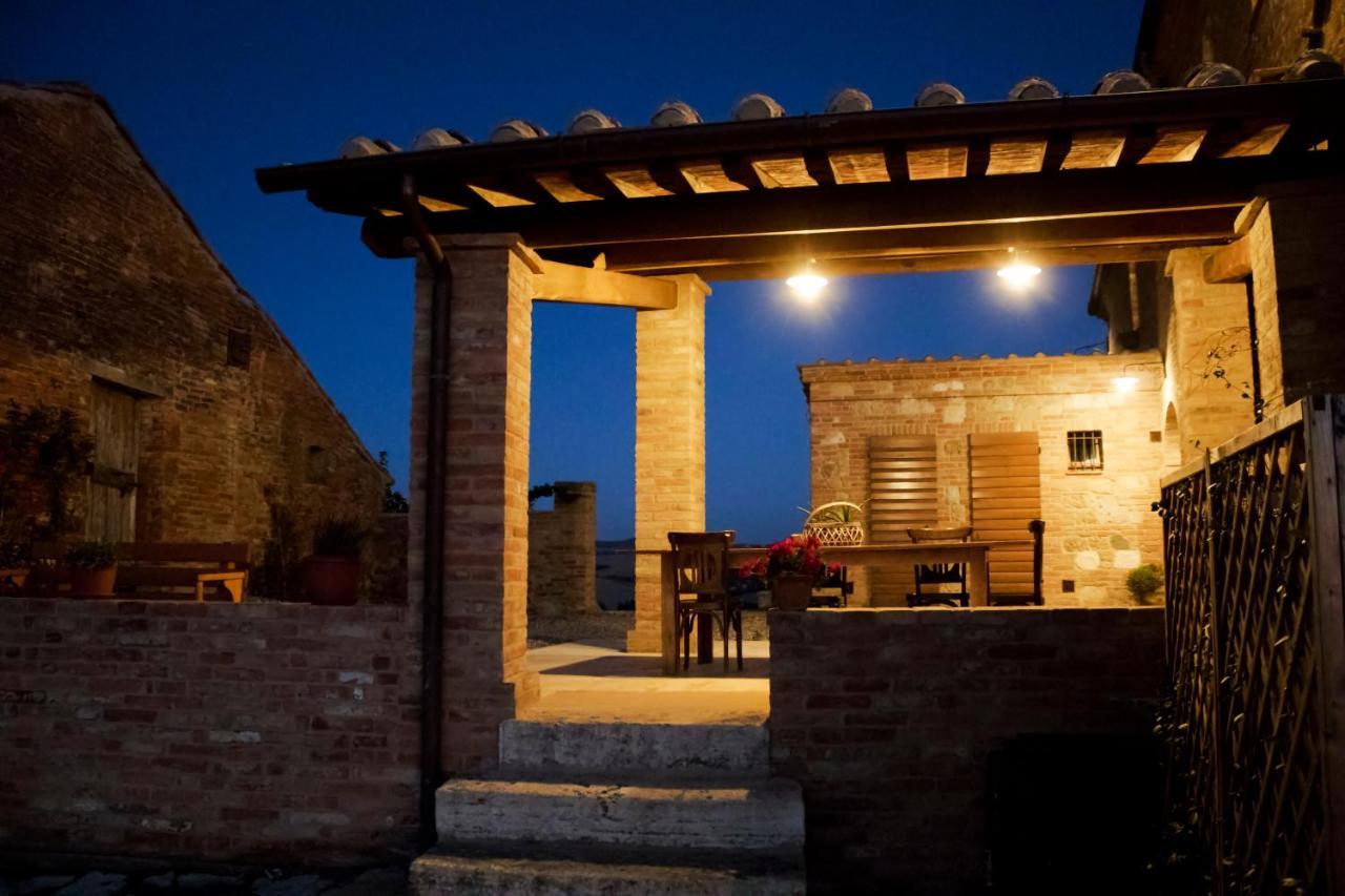Agriturismo Mocine Asciano Exterior photo
